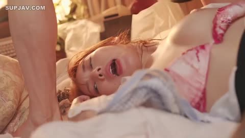 Cô giáo đến nhà để gặp phụ huynh cậu học trò nghỉ học và cái kết