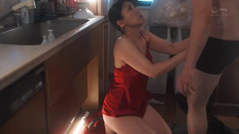 Những Ngày Loạn Luân Với Mẹ