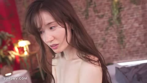 Yuna Hayashi body cực đỉnh trở lại sau thời gian dài vắng bóng